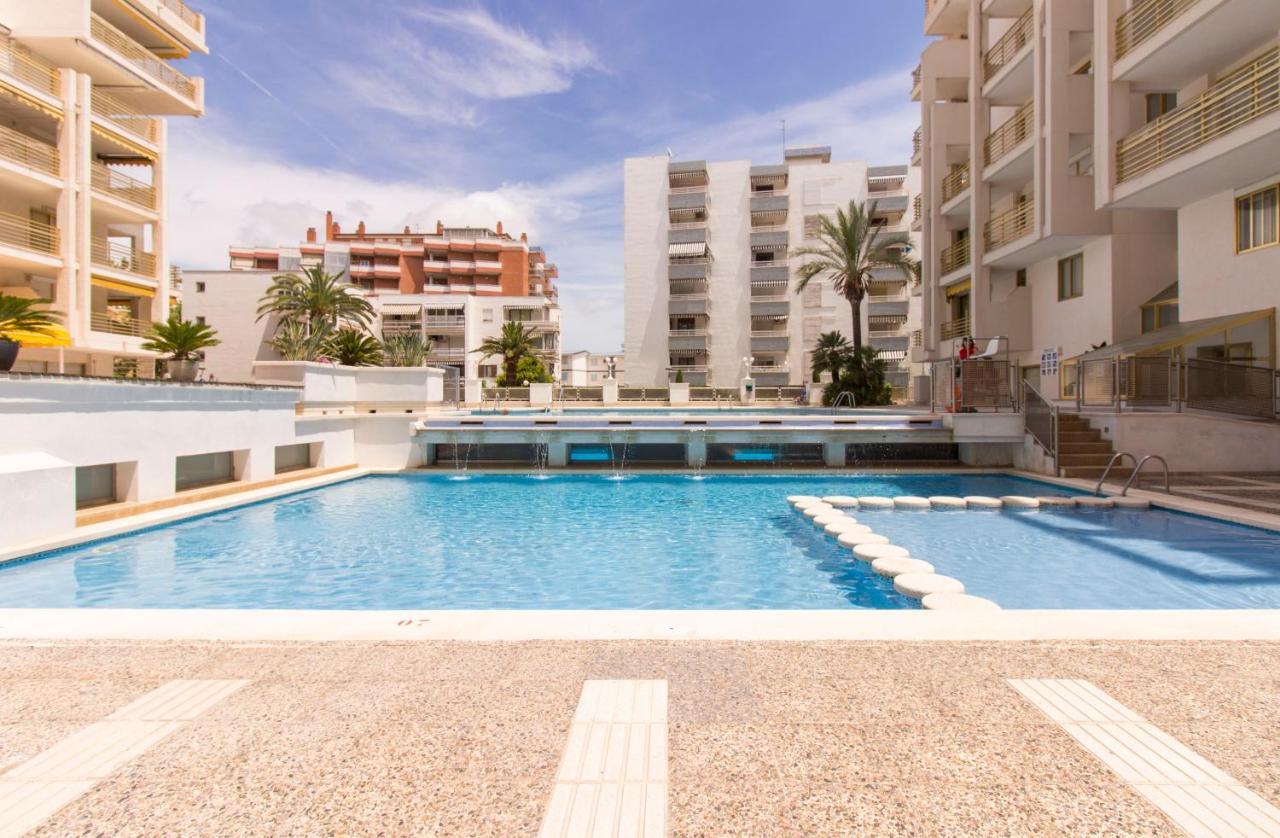 Estudio A 100 Metros De La Playa Salou Bagian luar foto
