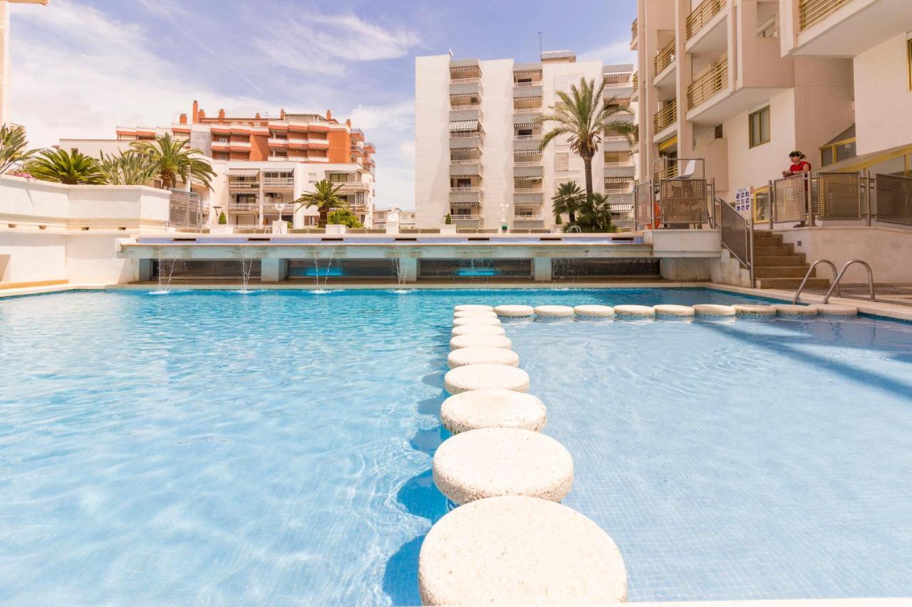 Estudio A 100 Metros De La Playa Salou Bagian luar foto